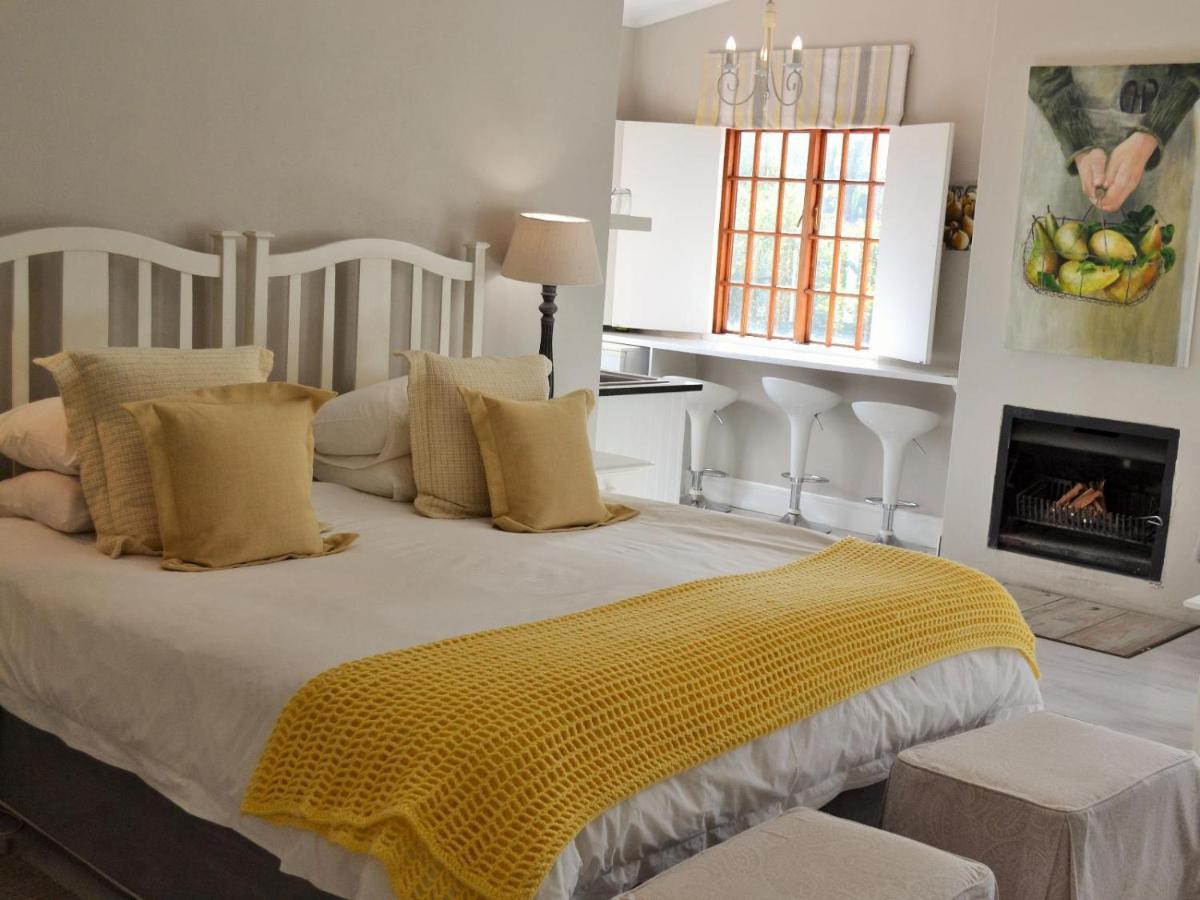 קלרנס By The Way Guesthouse מראה חיצוני תמונה